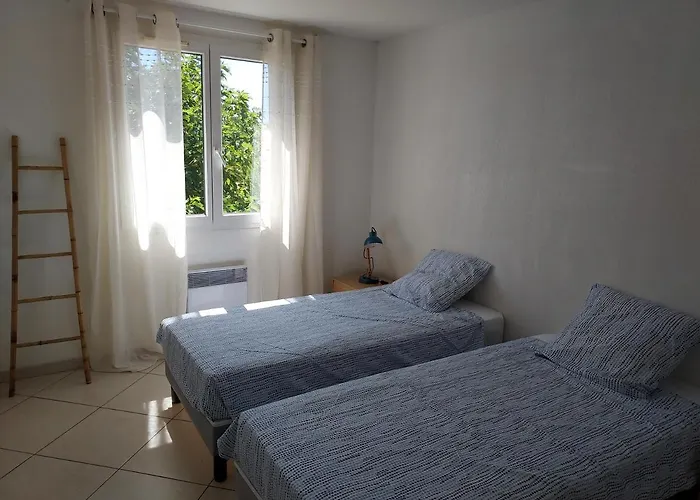 Charmante Maison Leucate Avec Garage, Acces Direct A La Plage