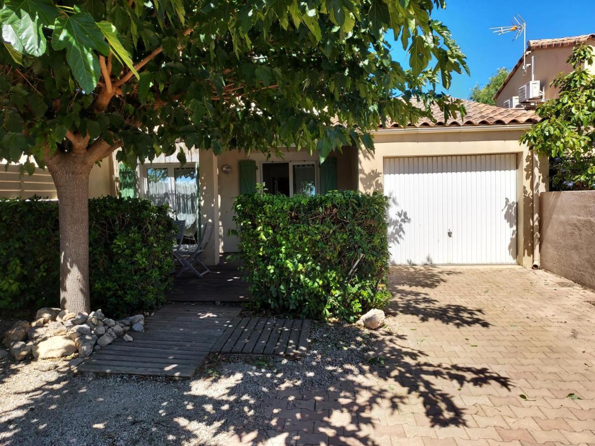 Holiday home Charmante Maison Avec Garage, Acces Direct A La *